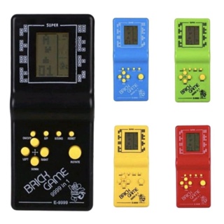Super Mini Game Brick Game Portátil 9999 jogos em 1 em Oferta na Shopee