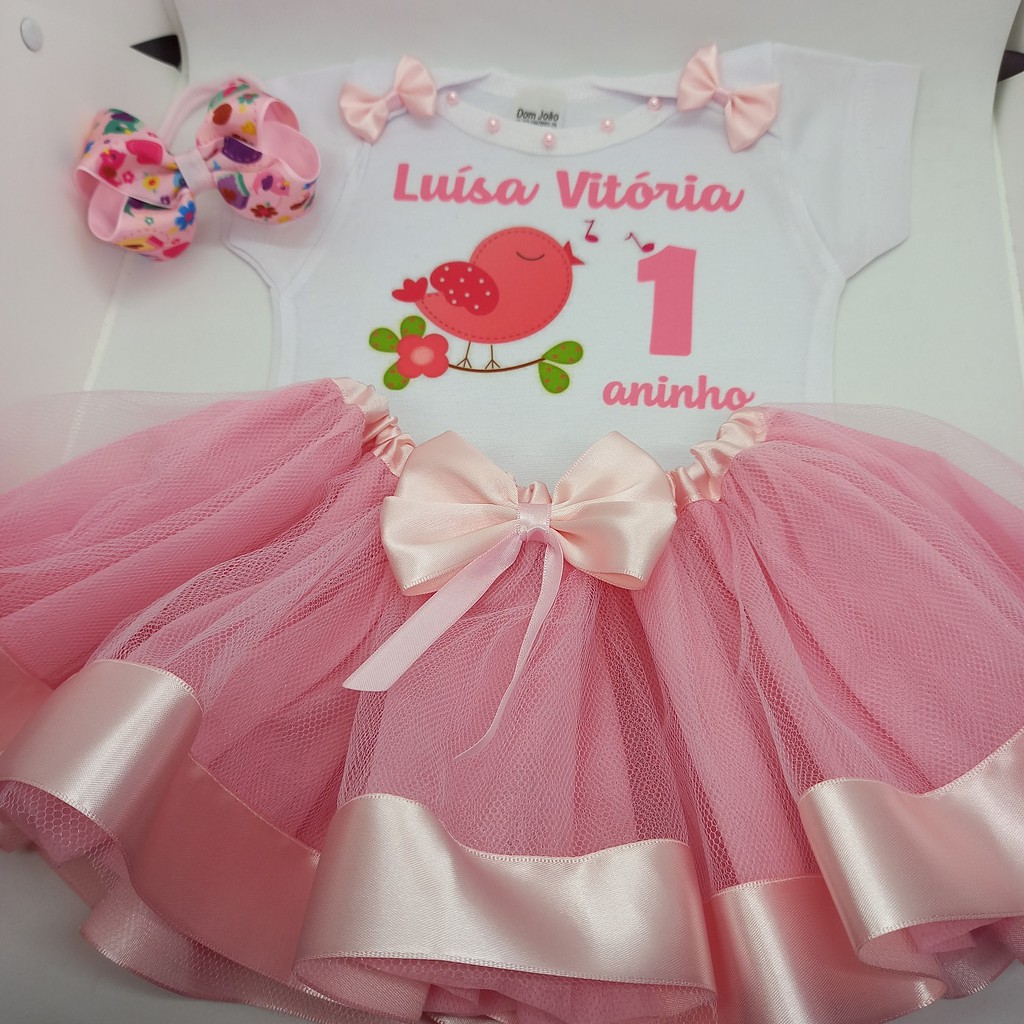 Body personalizado para mesversario ou aniversario com saia tutu e laço tema Jardim Encantado.