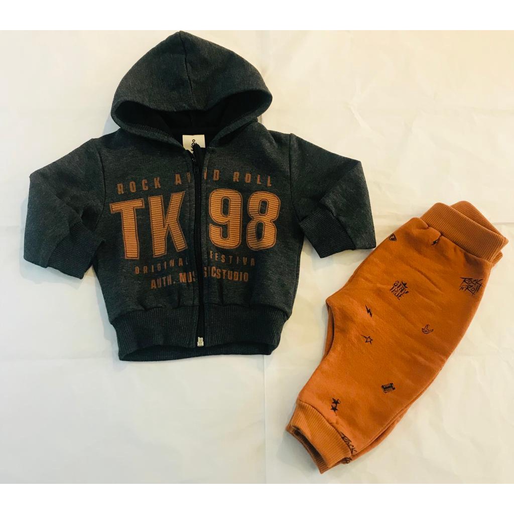 Conjunto de Moletom Rock and Roll Flanelado Com Capuz e Zíper Tholokko Tam. P.
