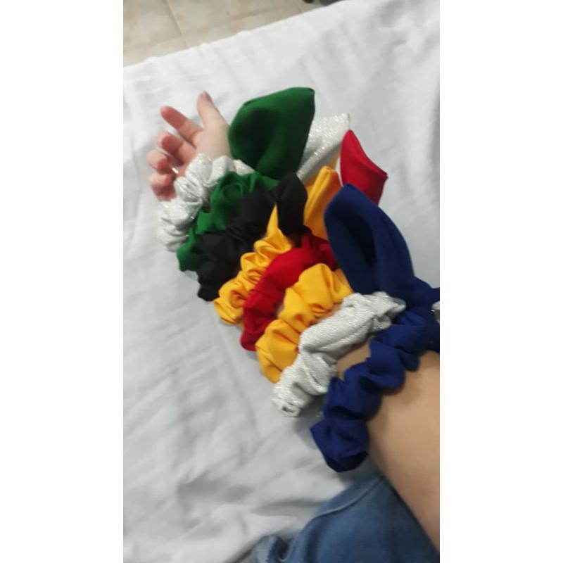 Scrunchies/ xuxinha/ laço/ Harry Potter/ HP/ Casas de Hogwarts/ Notas musicais/ Bolinhas