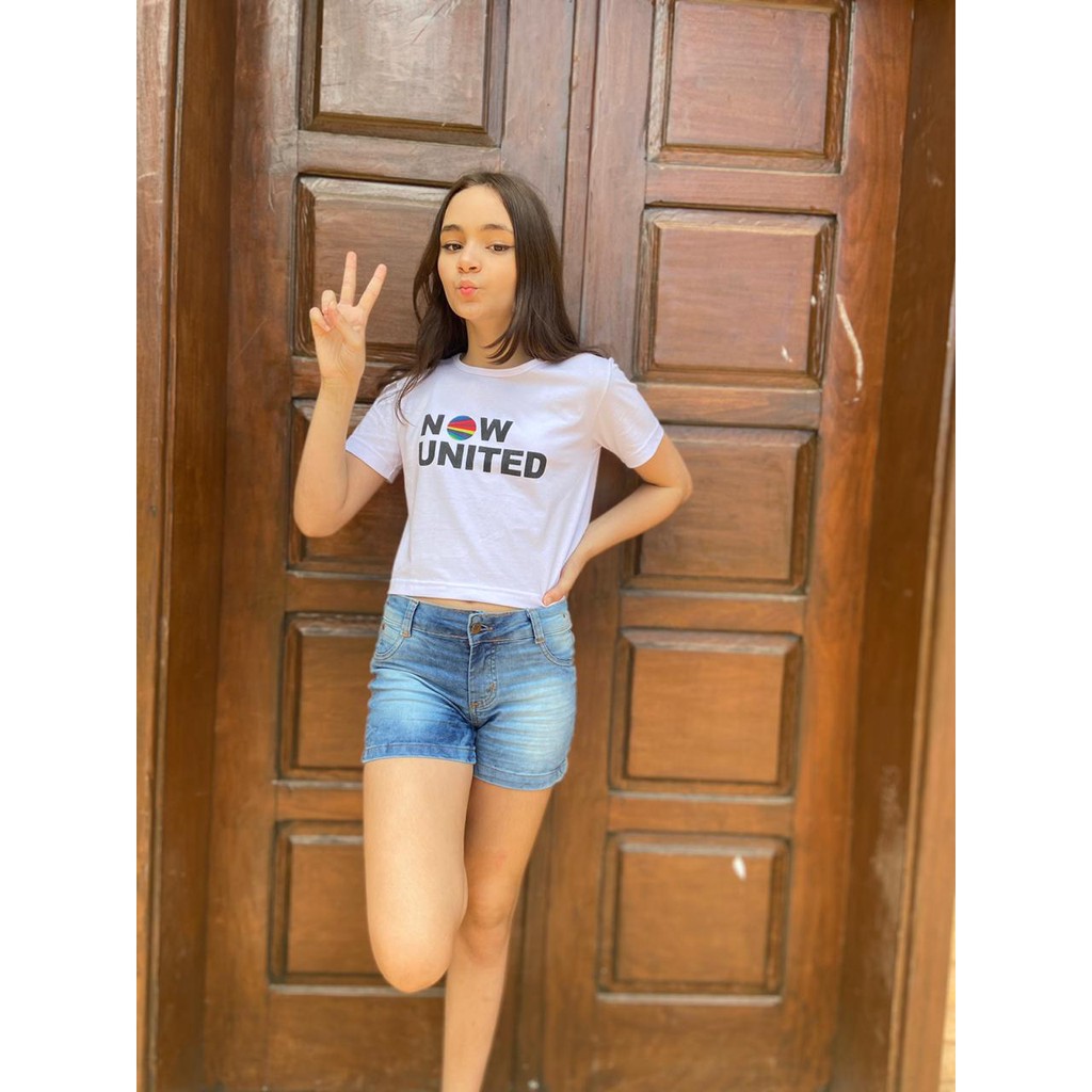 Conjunto Banda Now United Short Jeans + Blusa Branca Juvenil, Menina, Lançamento, Envio 24Horas, Promoção, Pop