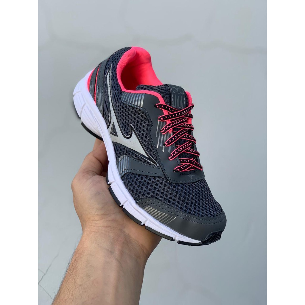 Tenis mizuno feminino para caminhada hot sale e academia