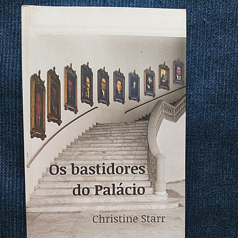 Livro: Os Bastidores do Palácio
