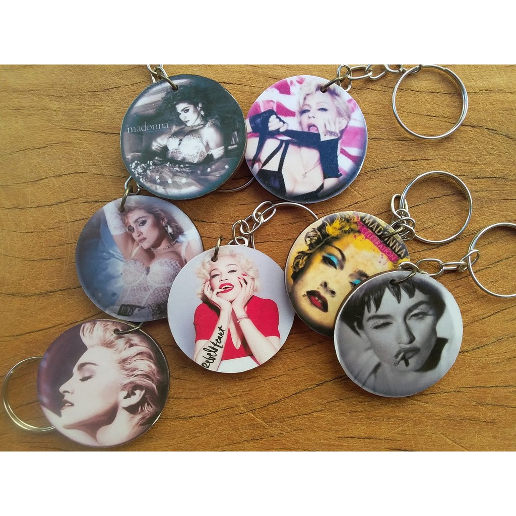 chaveiro personalizado em mdf uma face madonna diva cantora musica pop para chaveiros