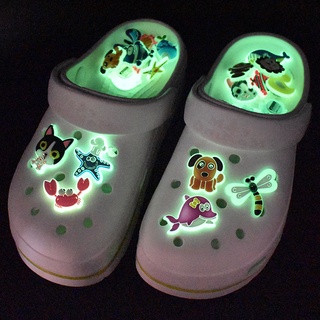 Croc Luminosos Jibbitz Furo De Gato Bcukle Chick Decorations Charmosas Presente Infantil Para Acessórios Elefante , Pulseira Charmosa