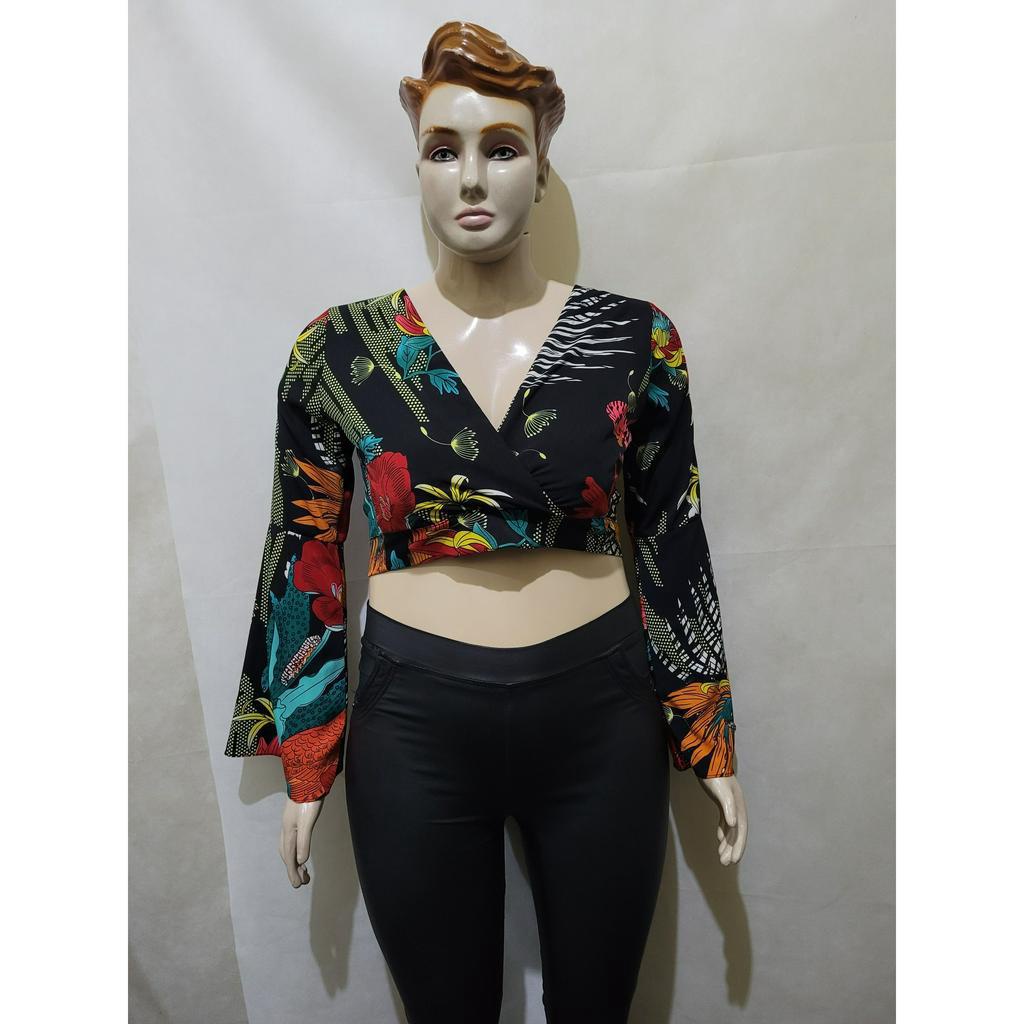 Blusa Colorida Florida Cropped Cigana Ciganinha Ellen Tam M Usado Bom Estado