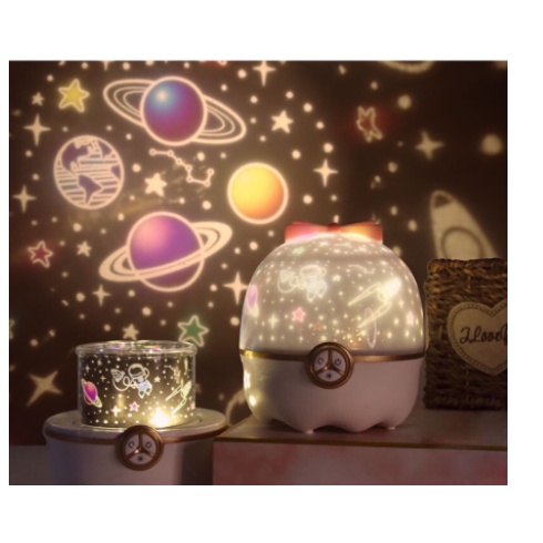 Imagem Abajur Gira Projetor 360 Estrelas Galáxia 12 Cards Estrelas Oceano Infantil Espaço Dream