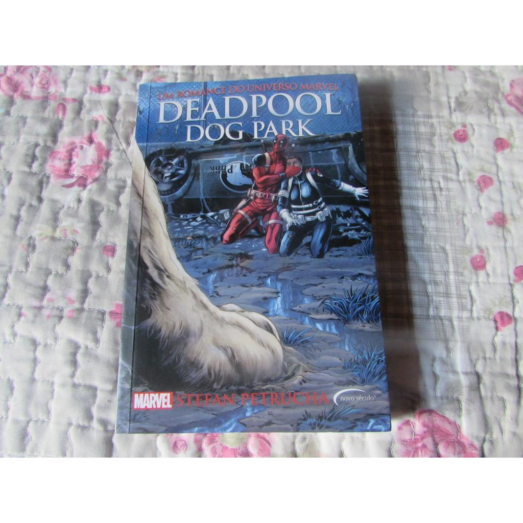 Livro: Deadpool Dog Park (Marvel) – col. Slin edition Autor:  Stefan Petrucha
