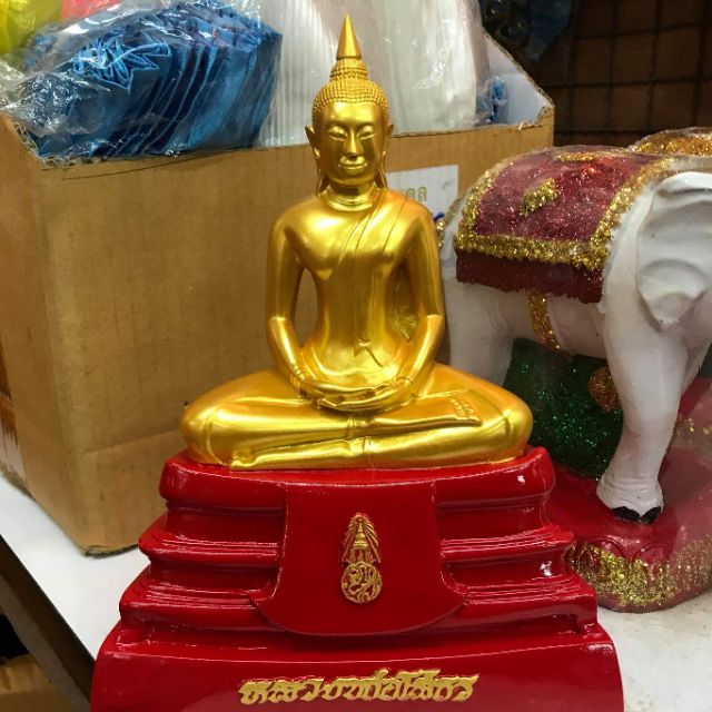 รูปสินค้า หลวงพ่อโสธร พระเครื่องประจำเมืองฉะเชิงเทรา หน้าตัก 5 นิ้ว ปลุกเสกพิธีศักดิ์สิทธิ์