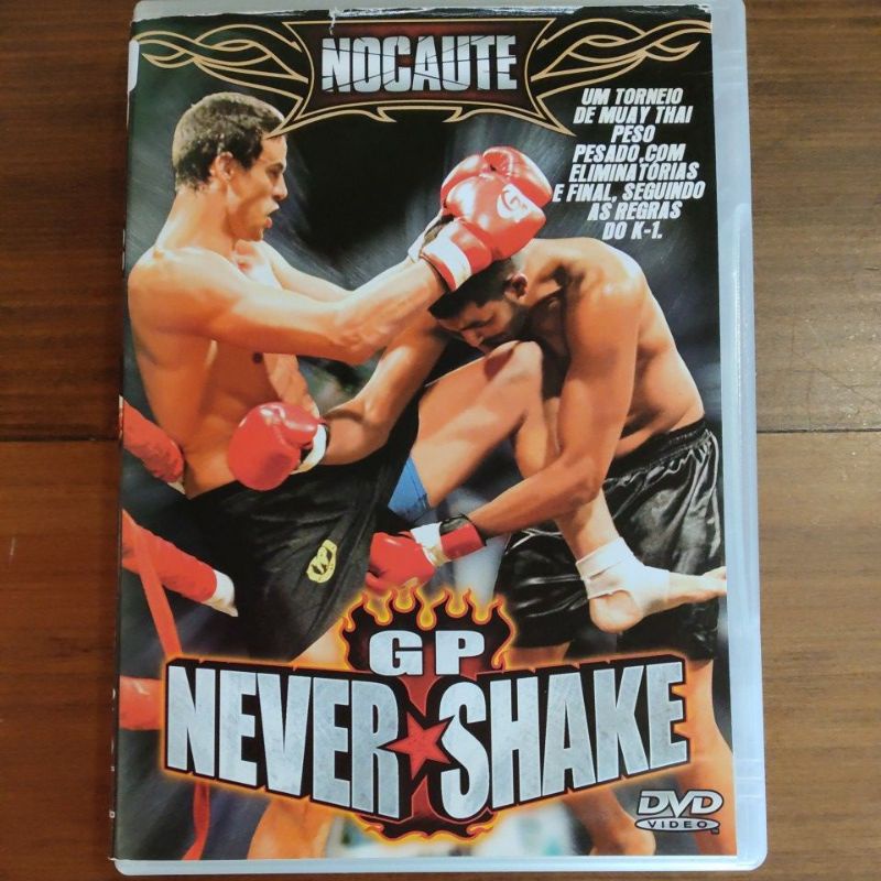 DVD Original GP Never Shake Nocaute Um Torneio de Muay Thay Peso Pesado com Eliminatórias e Final, Segundo as Regras do K-1