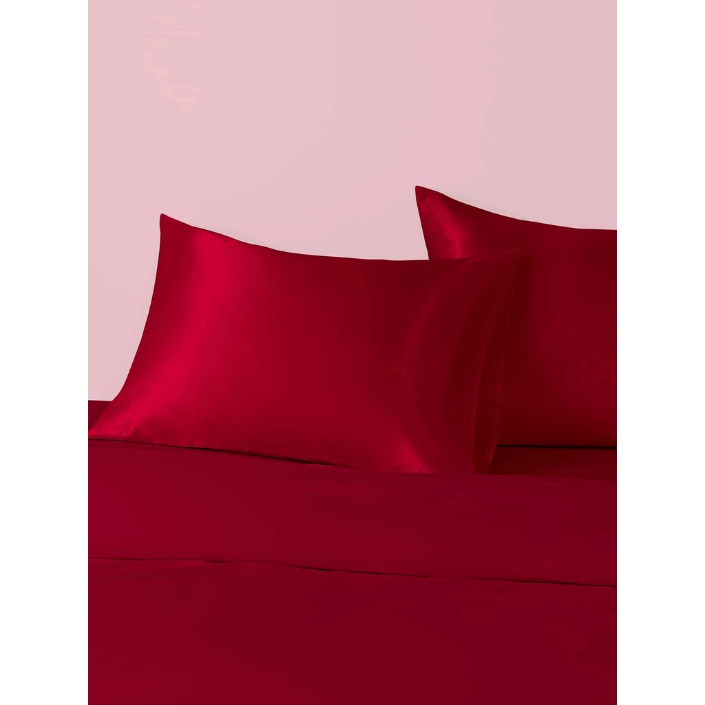 Fronha de Cetim Antifrizz - VERMELHO LISA - 1 Unidade Sem Enchimento