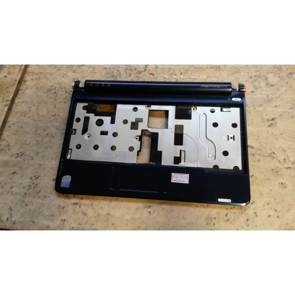 Moldura do teclado Usada Netbook Acer Modelo Aspire One Zg5