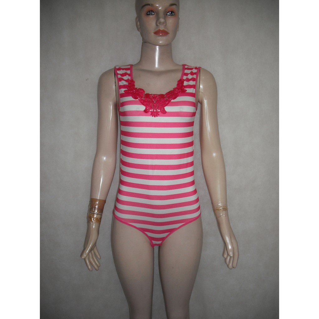 BLUSA BODY ROSA BRANCO LISTRADO TAM P VALENTINA USADO BOM ESTADO
