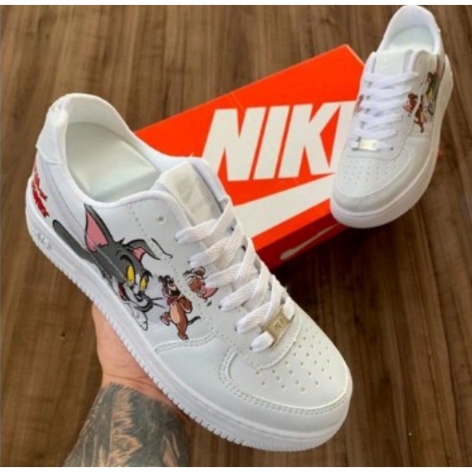 Tom and jerry hot sale nike air force