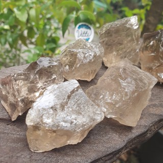 Quartzo Fumê - Pedra da Concretização - Pedra Natural Bruta em Oferta na Shopee