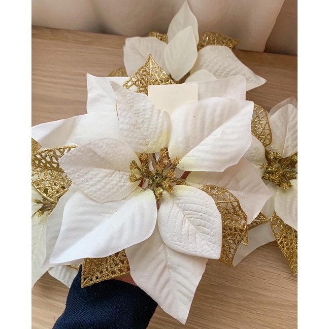 Flor Branca com tela Dourada para decoração Natal Árvore de Natal Natalina  Enfeites Guirlanda | Shopee Brasil
