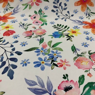 Crepe Porcelana Floral Aquarelado Fundo Branco