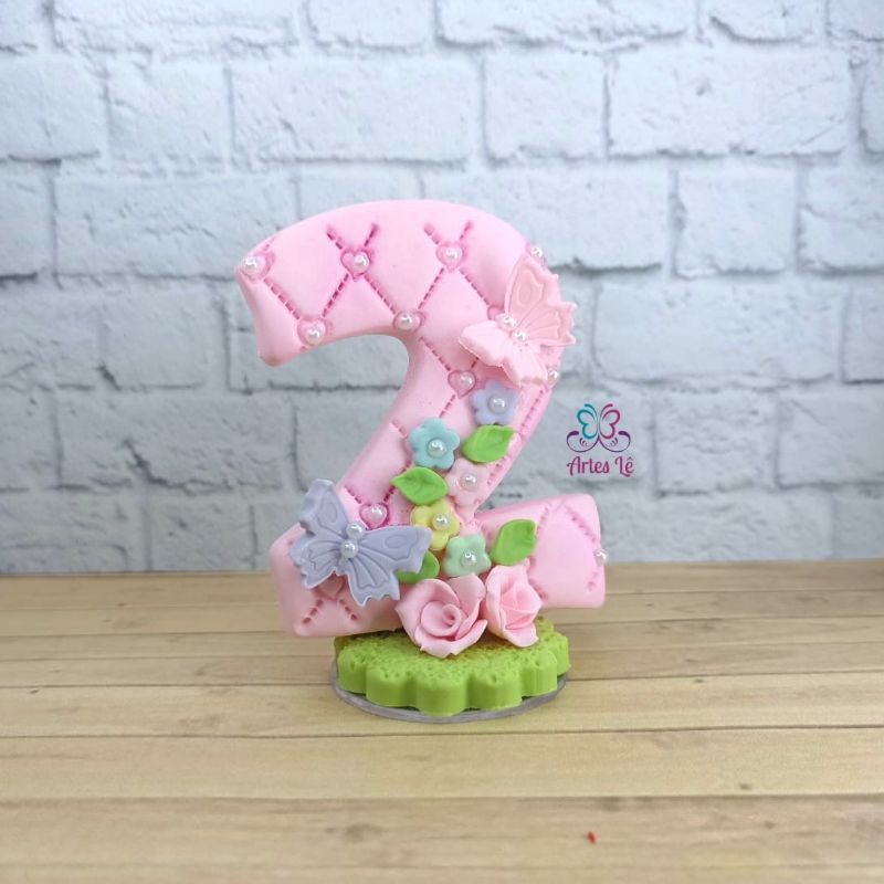 Vela Jardim Encantado em biscuit, decoração, aniversário, temático, enfeites em Oferta na Shopee