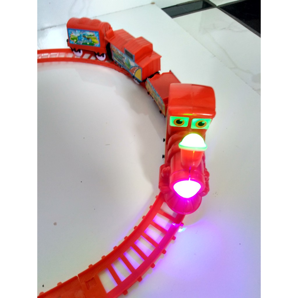 Trenzinho locomotiva  trem infantil com som e luz a pilha menino menina Pilha Inclusa