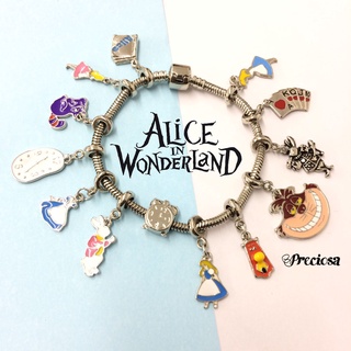 Berloques Alice no país das maravilhas/ pandora vivara life/ gato/ coelho/ relógio/ vestido alice/ fechadura/ cartas baralho/ para pulseira