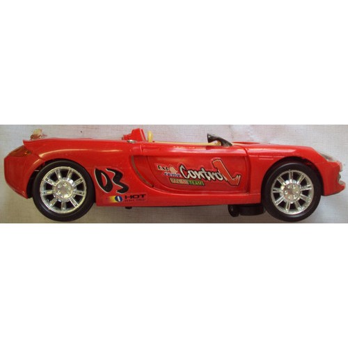 Carrinho antigo Abre As Portas - Funciona Com 4 Pilhas - A64