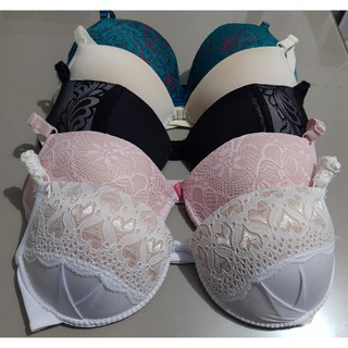 kit com 05 Conjuntos de Lingerie - Calcinha e Sutiã