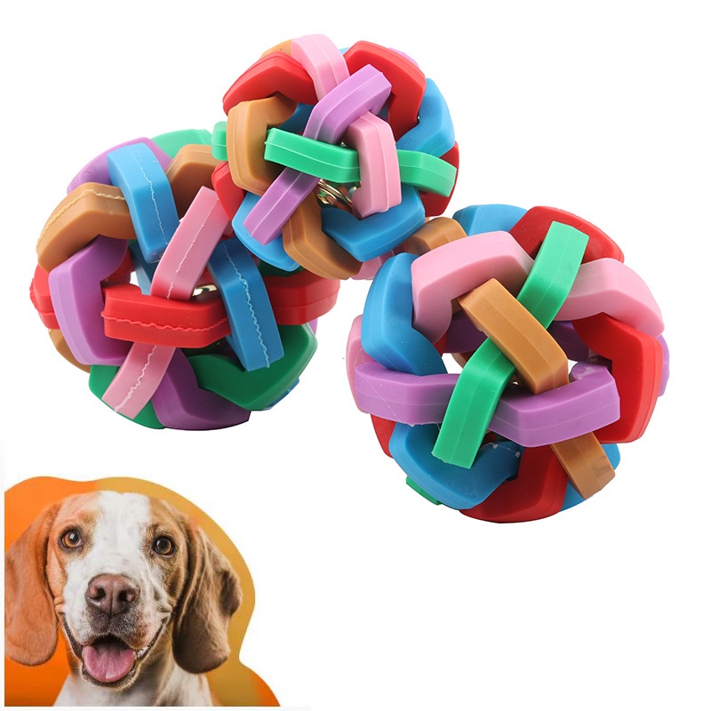 Brinquedo Bola Interativa De Borracha P M ou G Resistente Colorida Mordedor Com Sino Pet LR-0095 em Oferta na Shopee