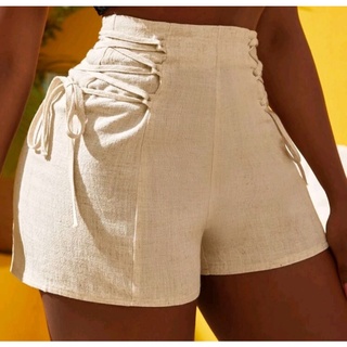 Short com detalhe de amarrar NO TECIDO LINHO lindo e veste muito bem.