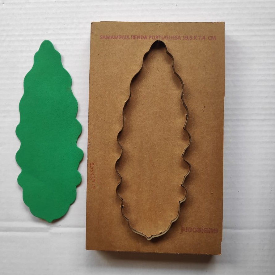 CORTADOR DE EVA samambaia renda portuguesa