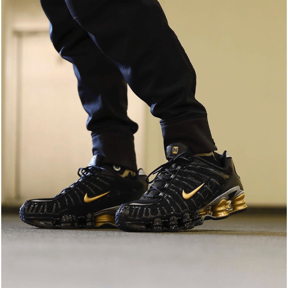 nike shox 12