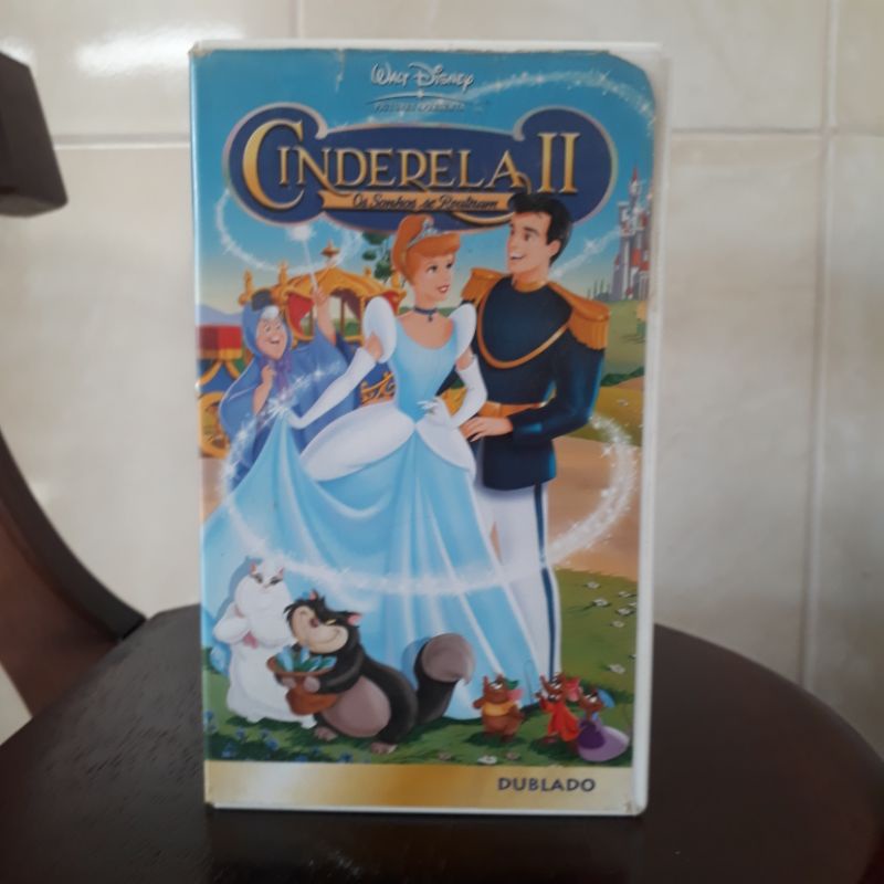 Fita Vhs original  do filme Cinderela 2  - Disney -  animação rara em estado de nova