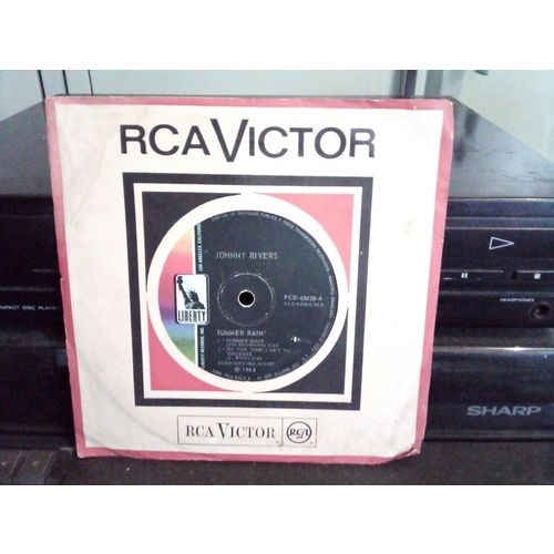 Compacto Johnny Rivers Summer Rain - Com 4 Faixas