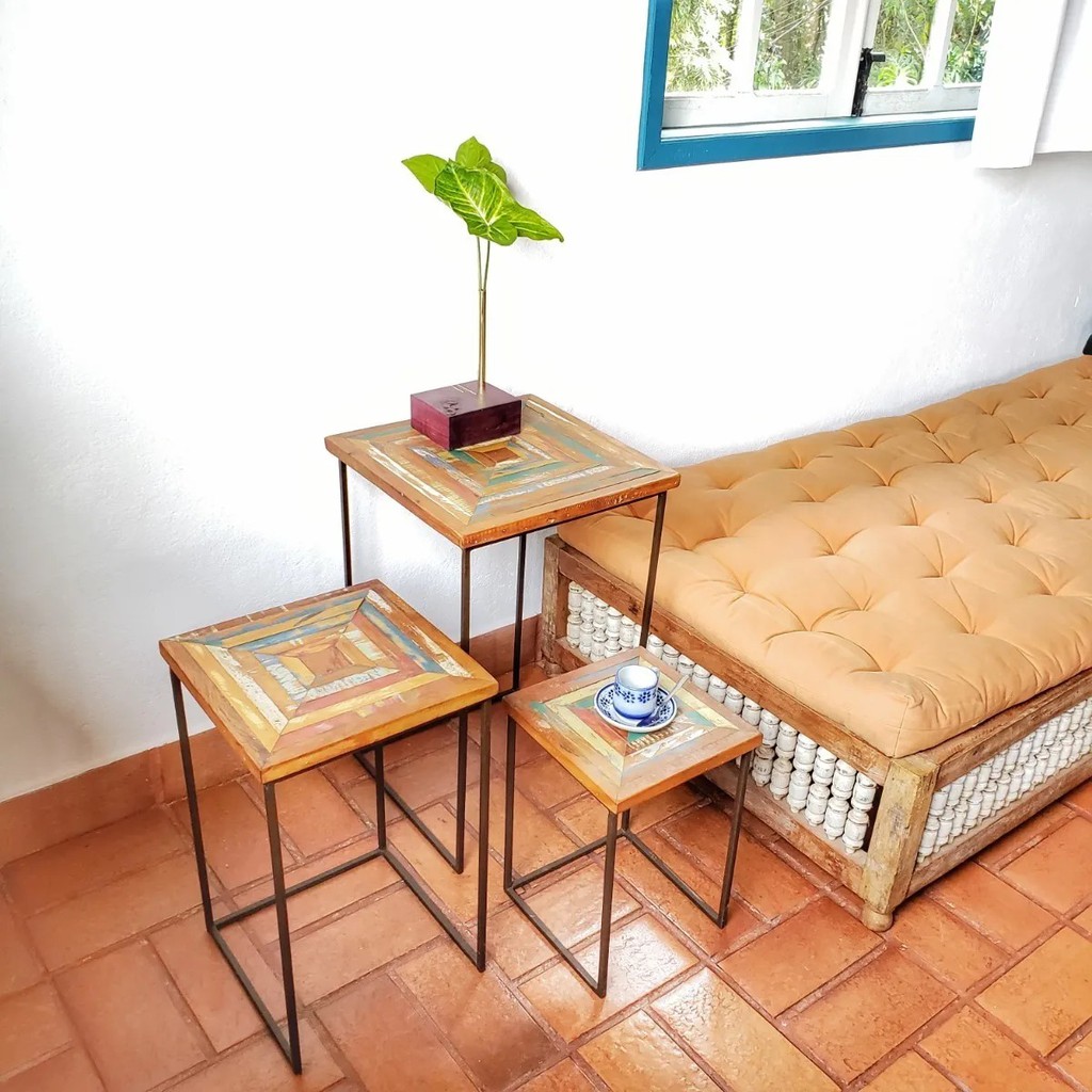 Conjunto Mesa Lateral De Cabeceira E Centro Em Ferro Rústico E Madeira De Demolição