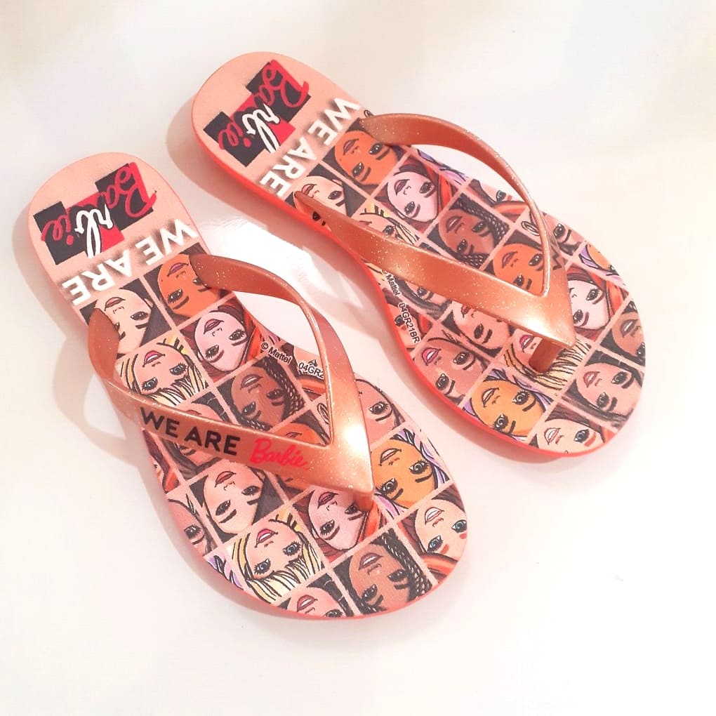 Chinelo Feminino Barbie Faces Grendene