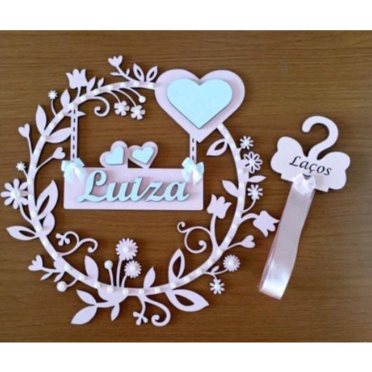 Placa Enfeite porta maternidade Coração menina 30cm