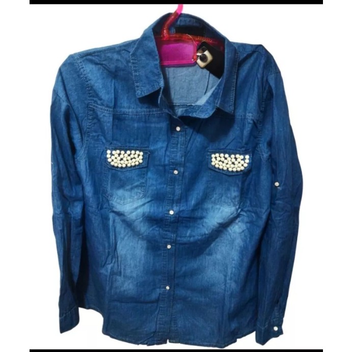 camisa camisão jeans com bolso aplicação pérolas tamanho m