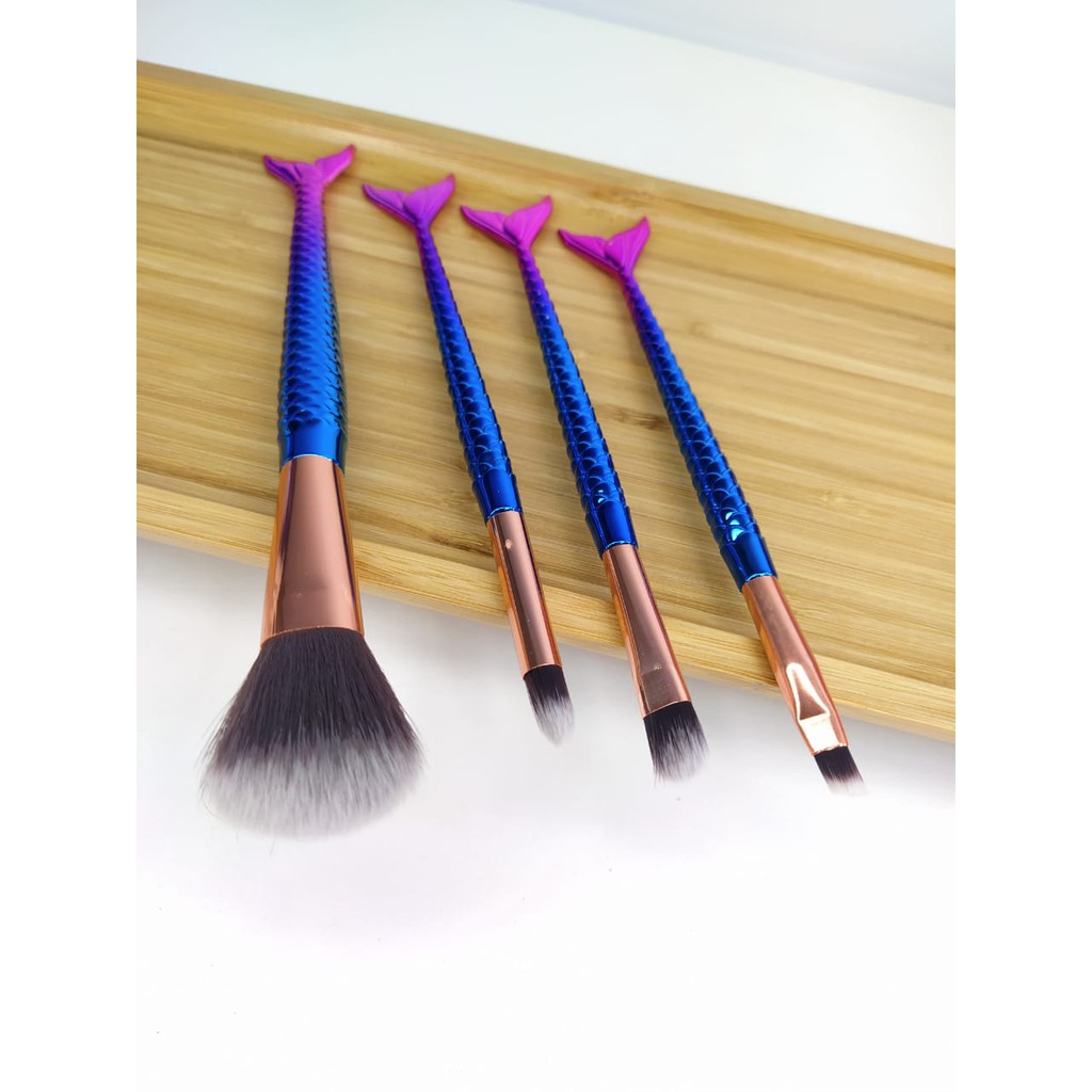 Kit 4 Pincel Sereia de Maquiagem Para Sobra/Blush/Contorno/Pó Sombra/ Kit 4 Pincéis Cauda de Sereia Para Maquiagem