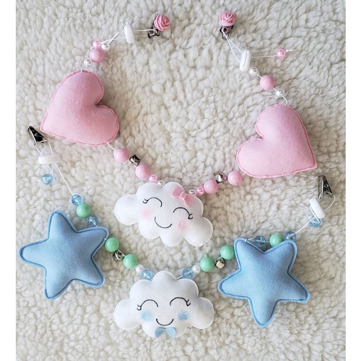 móbile para carrinho de bebe nuvem coração estrela chuva de amor