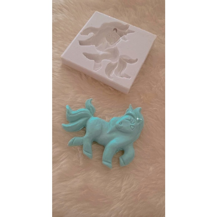 Molde de Silicone Para Sabonetes Artesanais,  Modelo 0105 - Molde de Silicone Unicórnio
