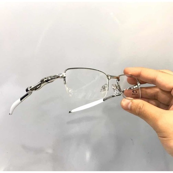 Armação Oakley Grau Óculos Descanso Mandrake Lupa Vilao Juliet