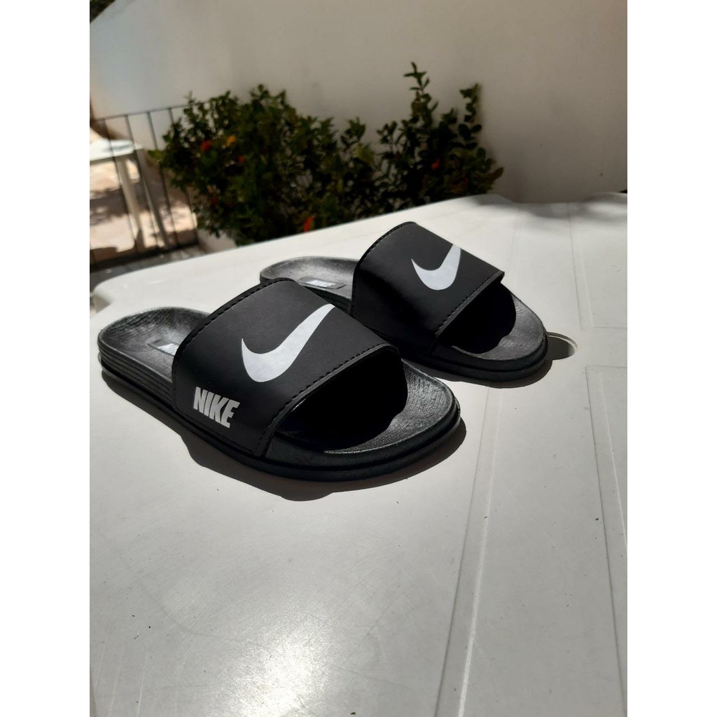 nike soft slides mens