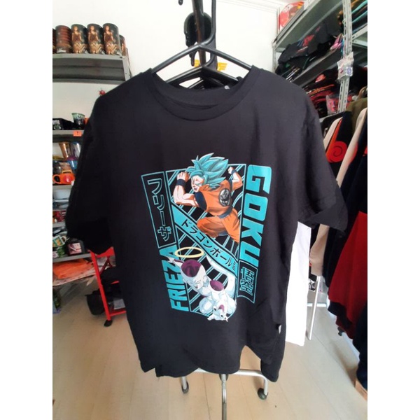 Camiseta Regata Colorida Goku Nuvem Voadora