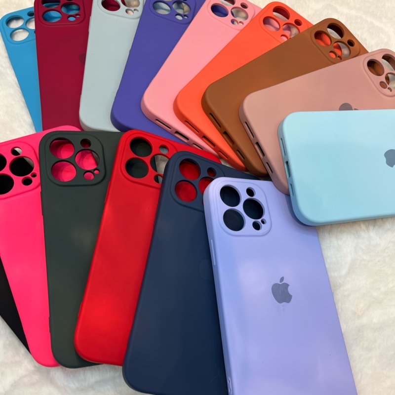 Capinha silicone aveludado com proteção câmera + Película para iPhone 12/12pro/12promax