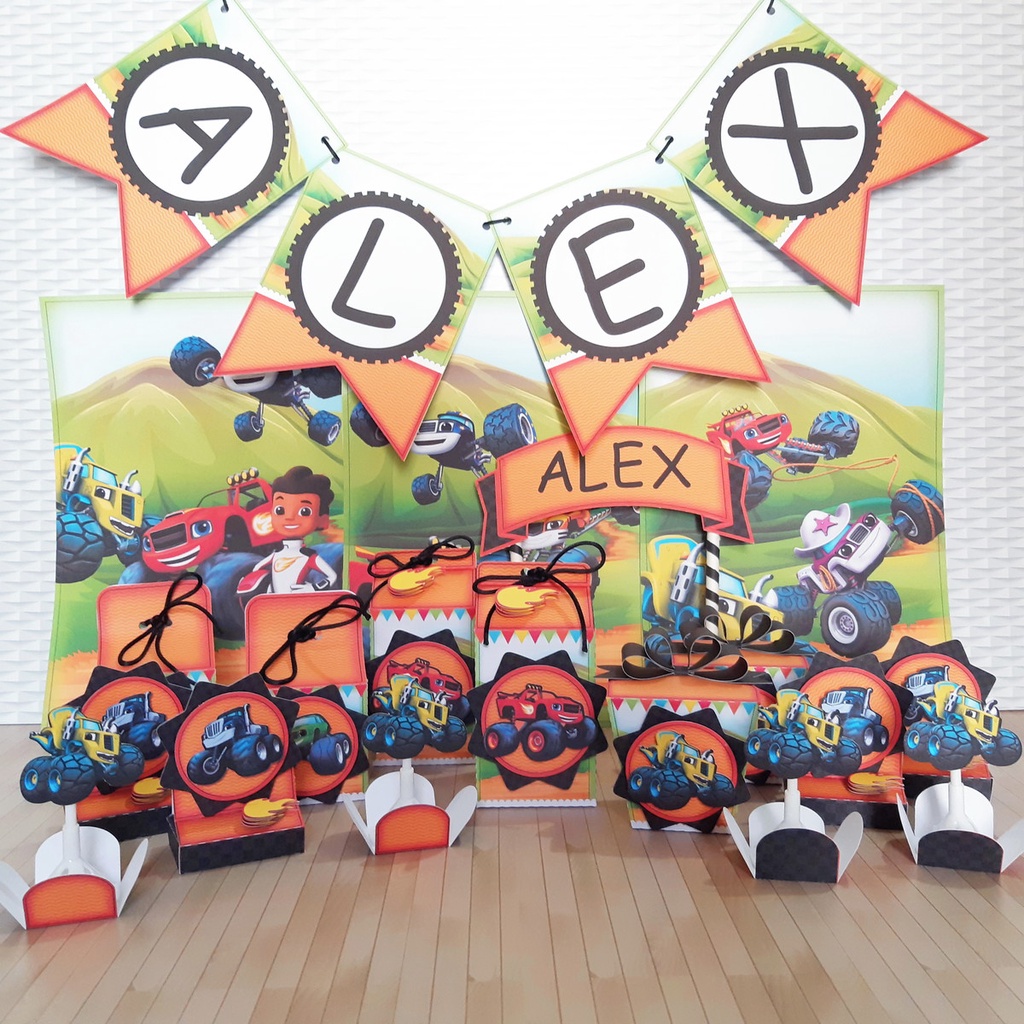 kit festa infantil lembrancinha para aniversário Caixinhas Personalizadas Monster Machine