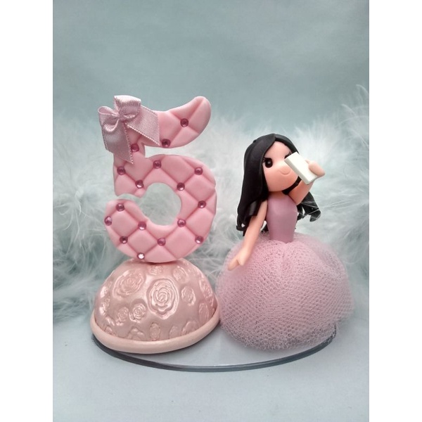 Topo De Bolo 5 Anos Vela Em Matelasse Rosa Com Boneca Shopee Brasil