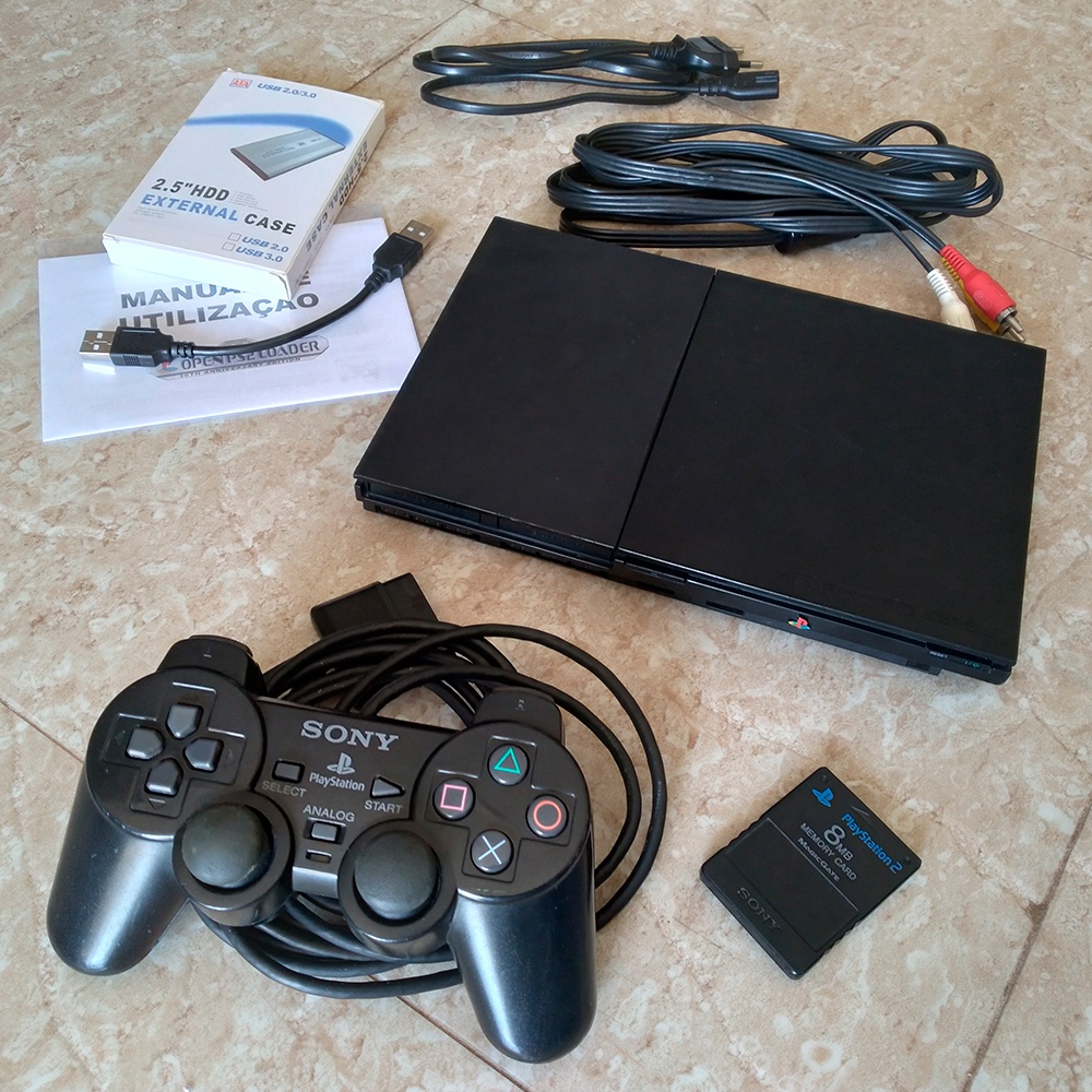 PS2 Slim + OPL com 3.000 jogos no HD ou Pen Drive + 1 controle.