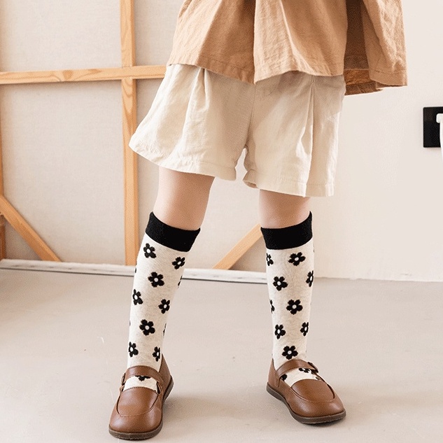 Meia Infantil/Preta/Floral Com Desenho Para Bebês/Meninas em Oferta na Shopee