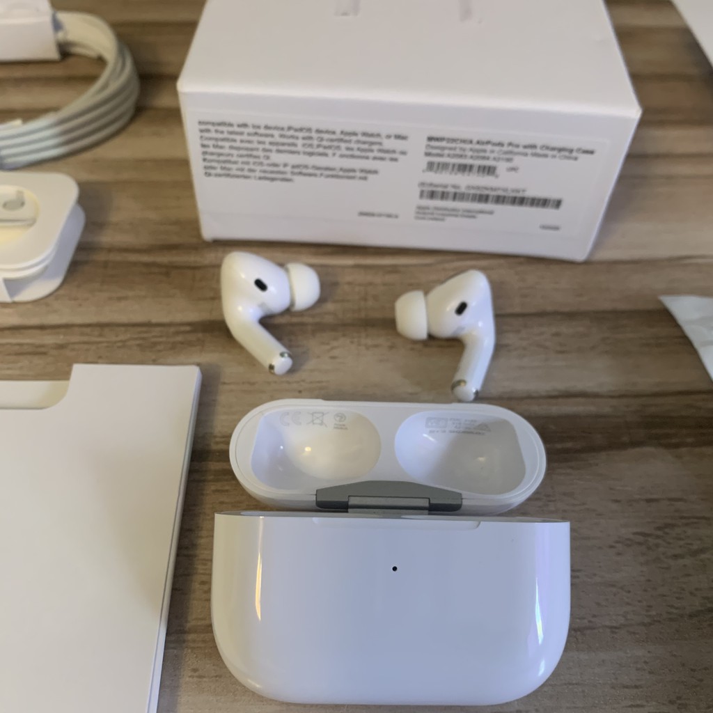 gps airpods
