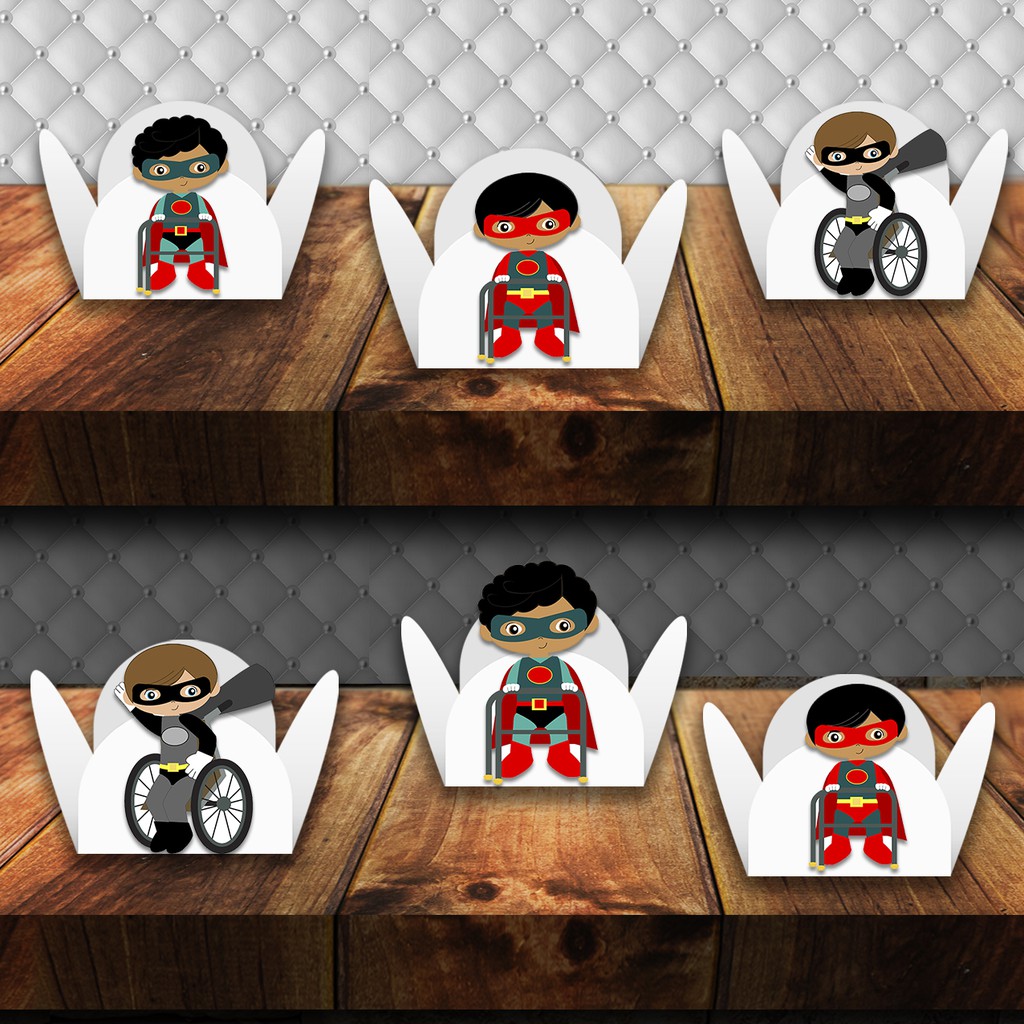 Super Forminhas para Docinhos Festa Infantil  para Super Criança com Aplique com 50 unidades