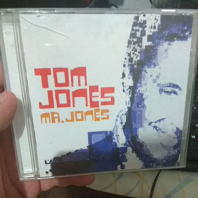 CD Tom Jones - Mr. Jones